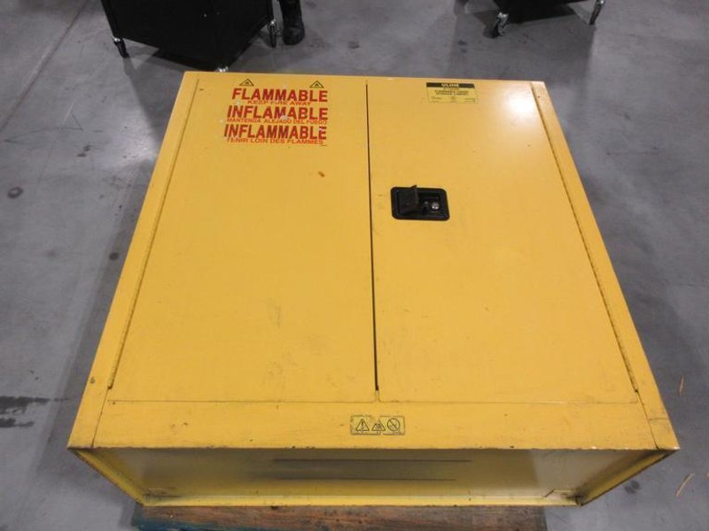U-Line H-1563M Flammable Storage Cabinet - Standard, Manual Doors, Yellow, 30 Gallon- Auction Item