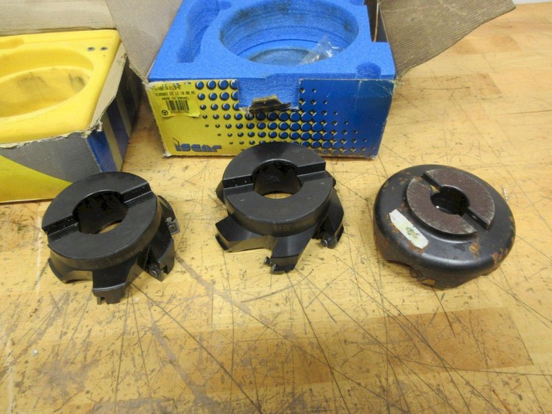Inserted Shell Mills (3pcs), (1) Iscar D4 x 1.5" Square Insert New, (1) D4 x 1.5" Hex Insert New, (1) Used Sumitomo 3" x 1" x 45 Deg Square - Auction Item