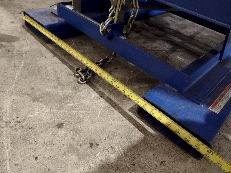 1 YARD X 6,000 LBS VESTIL MODEL #D-HOP-100-HD SELF DUMPING HOPPER: STOCK #22490