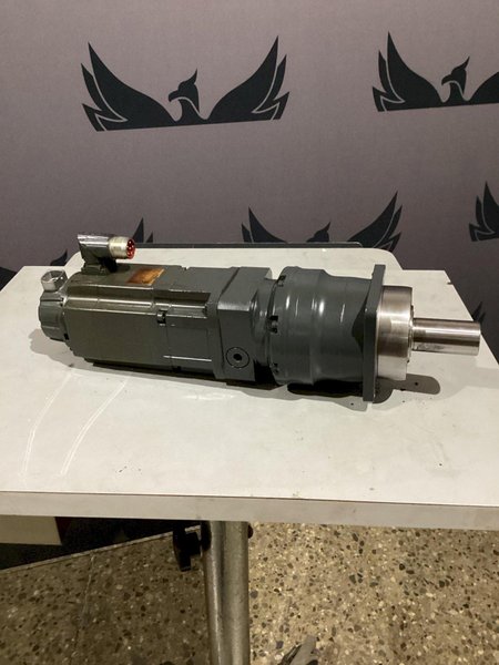 SIEMENS 1FK7042-2AF71-1CH1-Z SERVO MOTOR 0.82KW 3000RPM IP65 USED