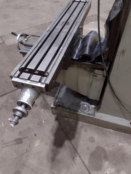 3 HP SUPERMAX MODEL #YCM-16VS VARIABLE SPEED VERTICAL RAM TYPE MILL: STOCK #19651