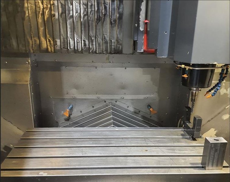 2011 Makino F5 CNC Vertical Machining Center For Sale