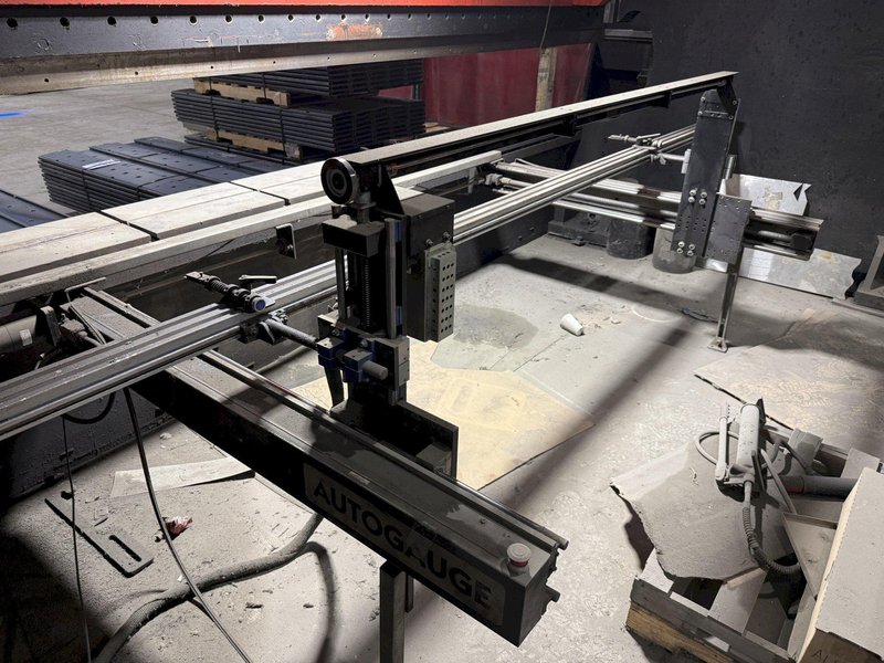 1250 TON X 20' CINCINNATI MODEL #1250HX16 HYDRAULIC PRESS BRAKE: YOBRO #25005