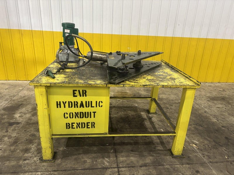 GREENLEE HYDRAULIC BENDER W/ TABLE: YOBRO #23994