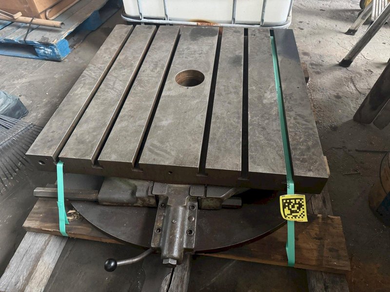 36" X 36" MANUAL  ROTARY TABLE. STOCK # 0668325