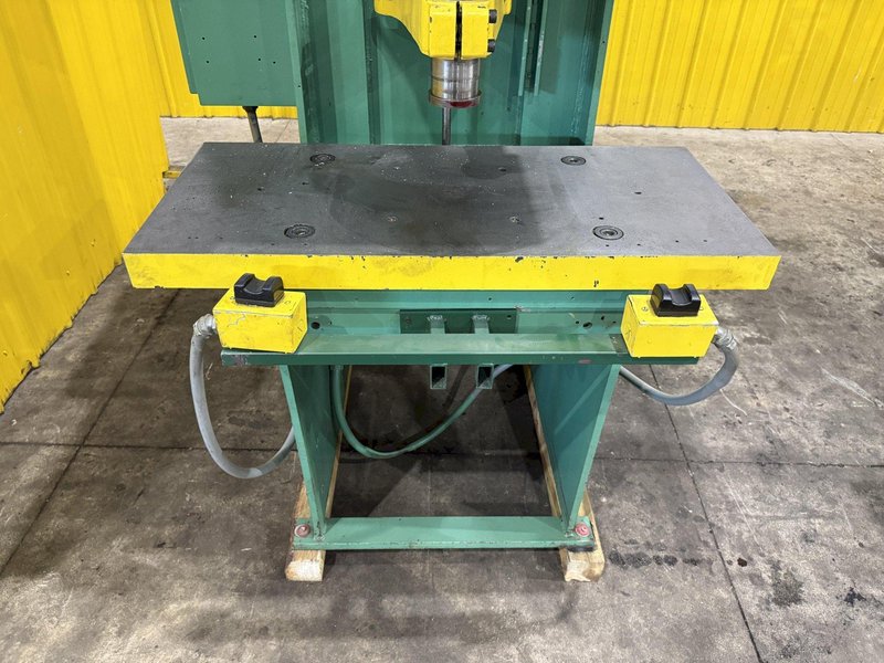 20 TON DENISON MODEL #FH20 HYDRAULIC GAP FRAME PRESS 12&quot; STROKE: YOBRO #24080
