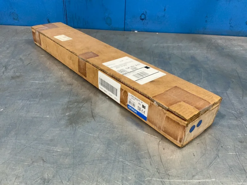 OMRON SAFETY LIGHT CURTAIN  -  F3SG-4RA0430-30
