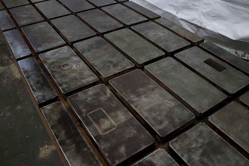 FLOOR PLATE: STOCK #76043