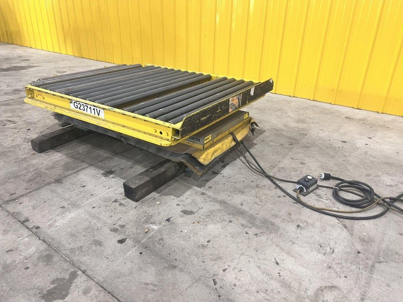 60" X 48" 4000 LB ECONO LIFT HYDRAULIC LIFT TABLE WITH ROTARY TOP: STOCK #20957
