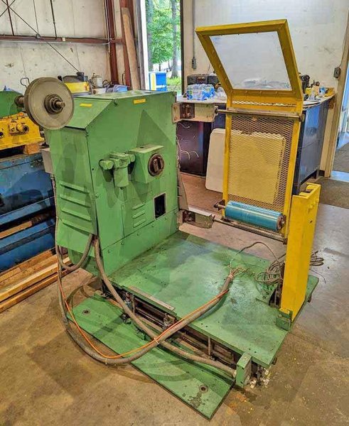 2,000# x 10&quot; Progressive Traverse Wind Recoiler