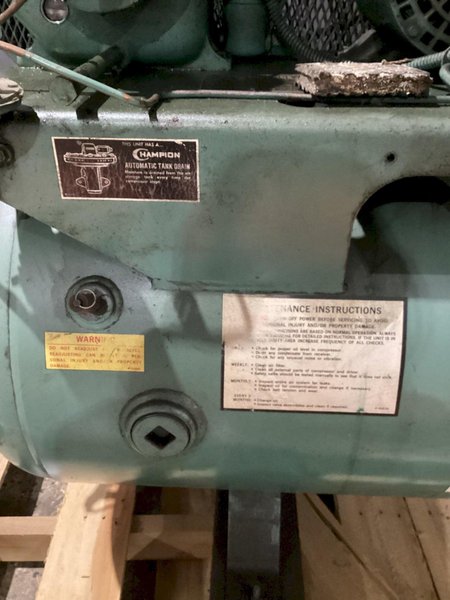 CHAMPION 8010 AIR COMPRESSOR USED