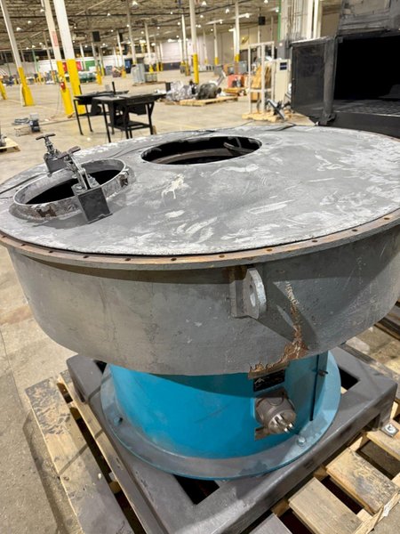 SWECO M45RC VIBRATORY MACHINE 1120 RPM 5 HP USED