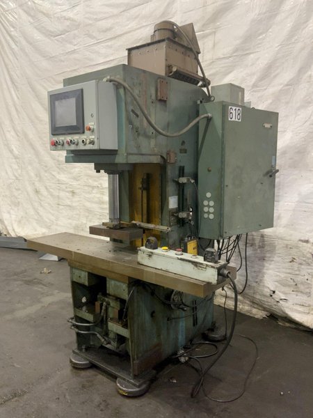 20 TON DENISON C FRAME HYDRAULIC PRESS: STOCK #80848