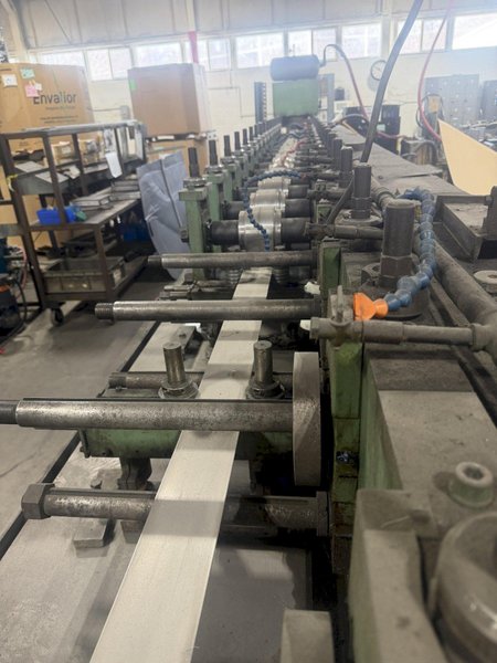 20 STAND X 1.5” DAHLSTROM MODEL 400-20OB ROLLFORMER 12” ROLLSPACE: YOBRO #24857