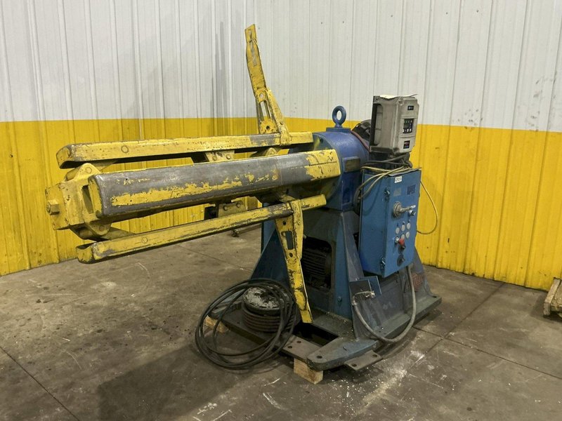 10,000 LBS LITTELL MOTORIZED COIL REEL UNCOILER: YOBRO #25748