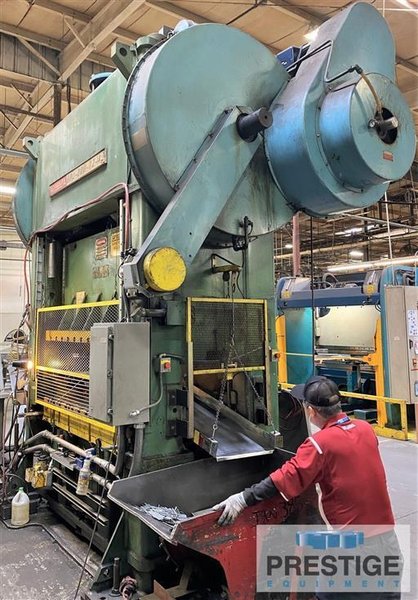 200 Ton Niagara BP2-200-72-42 Straight Side Double Crank Press