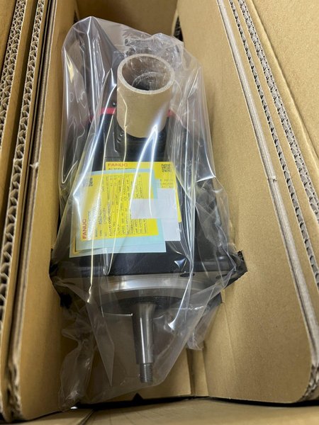 New Fanuc A06B-0221-B000 CNC Servo Motor A860-2000-T301 Encoder Alpha C4/3000i
