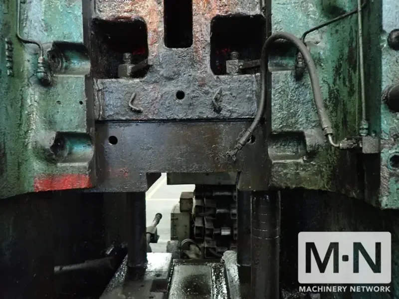 1300 Ton National Maxipress Foundry Machine