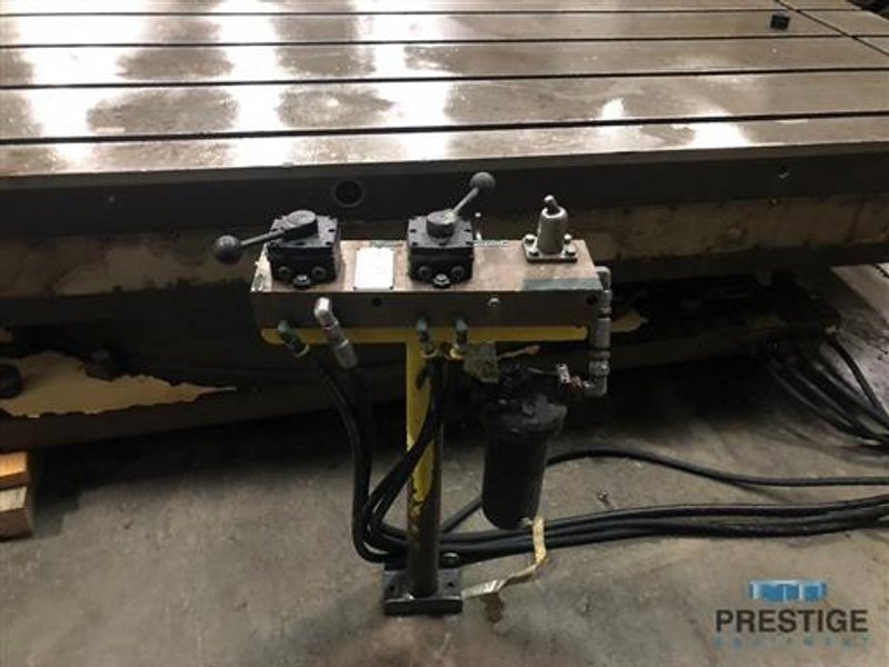 Giddings &amp; Lewis 96" x 144" Airlift Rotary Table