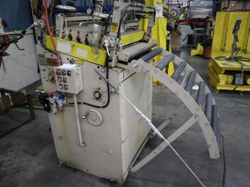 30" X .065" ROWE B-30 POWERED STRAIGHTENER. STOCK # 0223626.