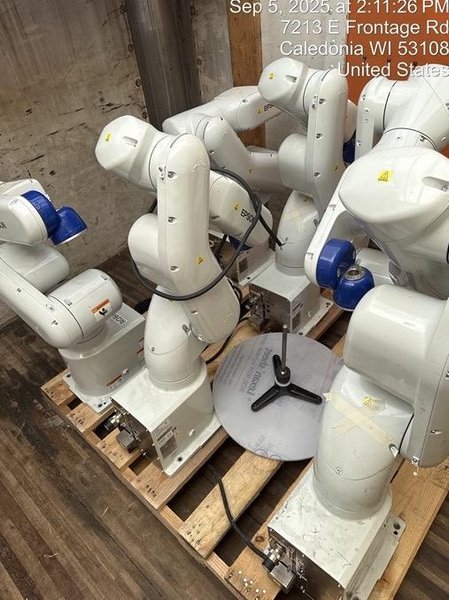 (6) Epson RVT6L-A901SS 6 Axis Industrial Robots, 2021 – 6 kg Capacity, 900 mm Reach