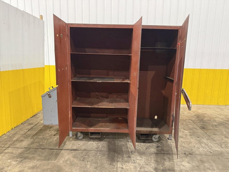 HEAVY DUTY ROLLING TOOL CABINET / STORAGE CART: YOBRO #24204