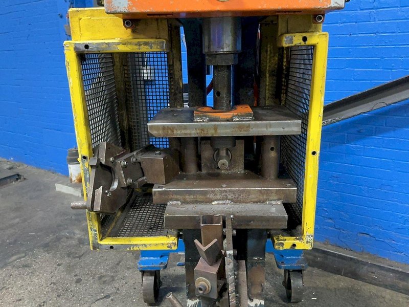 BTM CORPORATION 15”X10” C-FRAME TOGGLE PRESS  -  P-20-H X 3 T400-EPRL-EPEL