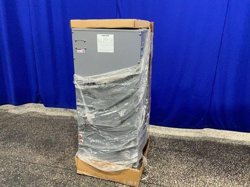 SAMSUNG AIR CONDITIONER  -  AM048TNZDCH/AA