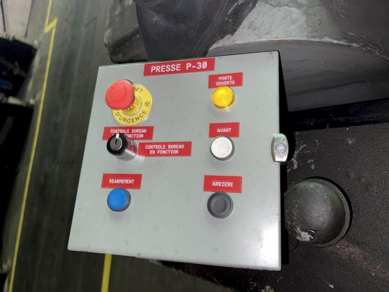 400 TON x 16' RODGERS MODEL #1F400 HYDRAULIC INCLINED FRAME HORIZONTAL WHEEL PRESS: STOCK #15558