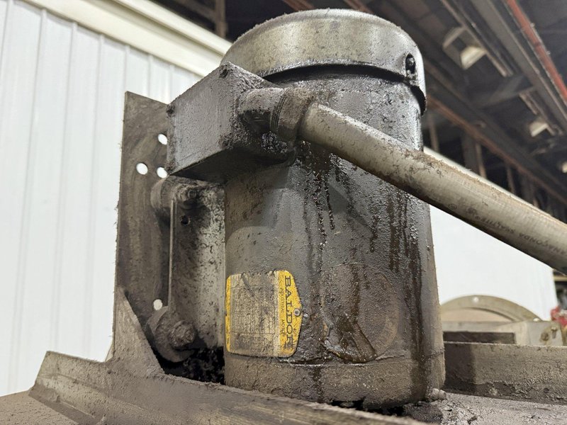 2,500 CFM UAS DUST-HOG MODEL F2500 MIST COLLECTOR: YOBRO #24127