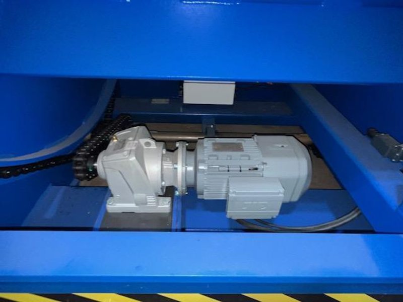 20,000# X 60" COIL UPENDER NEW STOCK# 3867