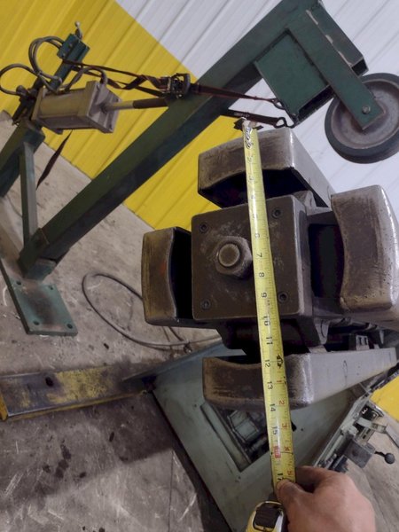 10,000 LBS X 36" LITTELL MODEL #1000 PULL OFF COIL REEL UNCOILER : YOBRO #25422