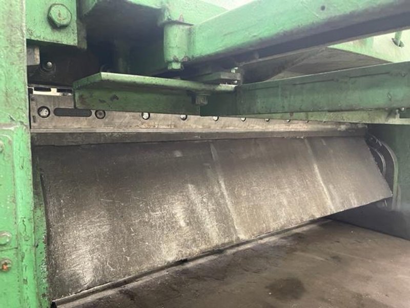 6&#039; X 1/4&quot; NIAGARA MODEL #76B POWER SQUARING SHEAR: STOCK #76550