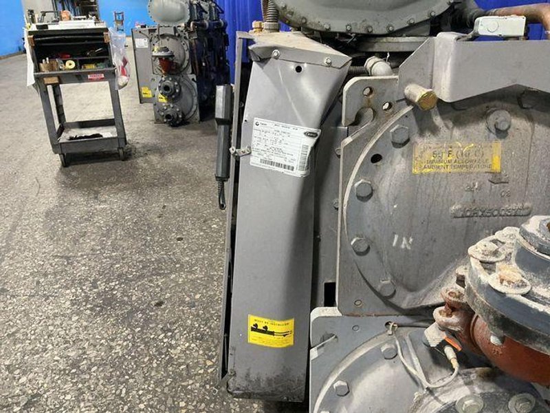 CARRIER 30 BAR CHILLERWATER COOLED CHILLER  -  30HXC076R—661KA