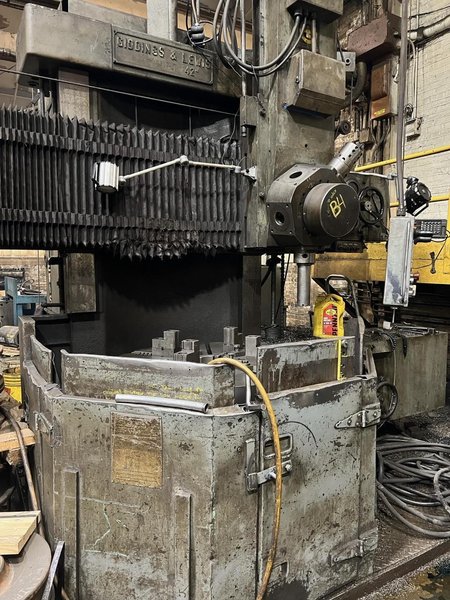 42″ Giddings &amp; Lewis 42R Vertical Turret Lathe – DRO, Power Indexing Unit, Side Head