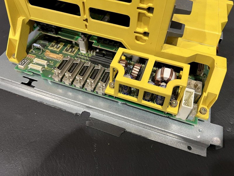 Fanuc CNC Operator Panel 31i-A A02B-0307-B522 NO SCREEN AS-IS