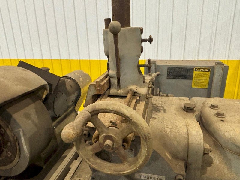 3" CINCINNATI CENTERLESS GRINDER: STOCK #22934