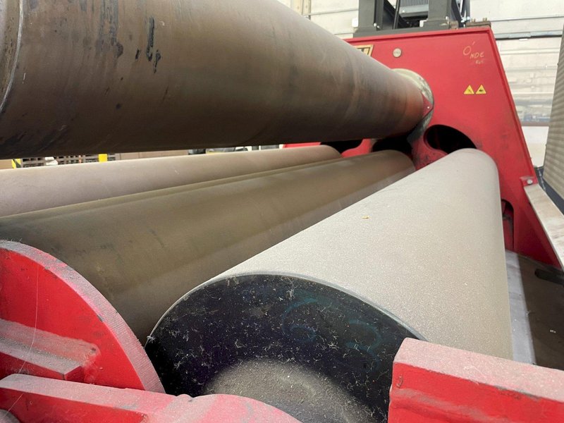 DAVI / Promau 16-inch Diameter CNC Plate Rolling/Bending Machine Model: MCB 3045