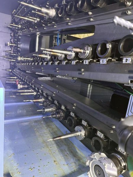 Doosan DVF 5000 5-Axis VMC, 2022 – 18K Spindle, 120 ATC, Through Spindle Coolant/Air, 8 Pallet Changer, Probing, Mist Collector, Conveyor