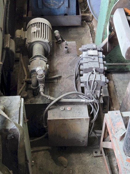 1000 PSI 10HP HYDRAULIC UNIT. STOCK # 0650826