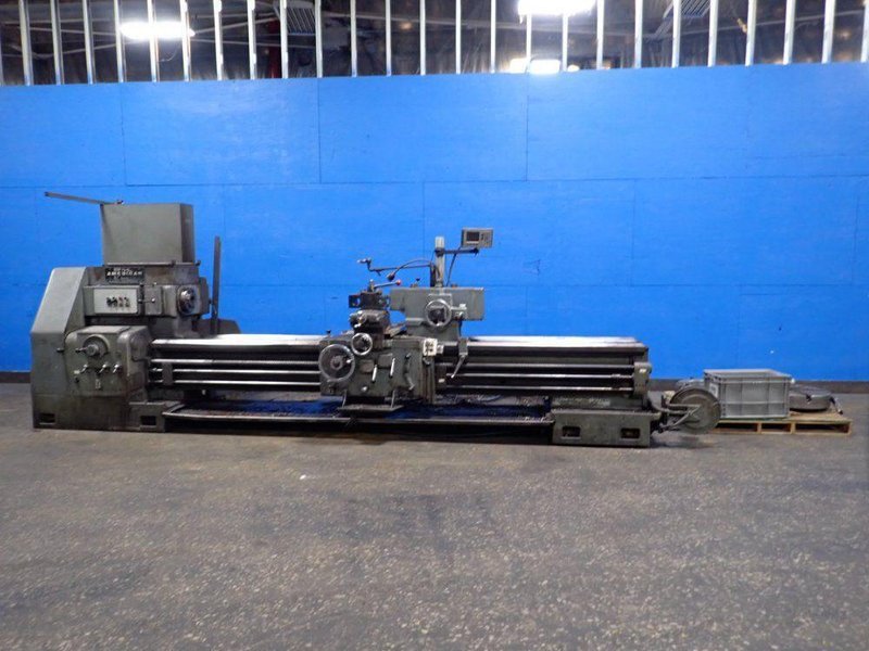 AMERICAN / A WYLE COMPANY 25" X 120" LATHE