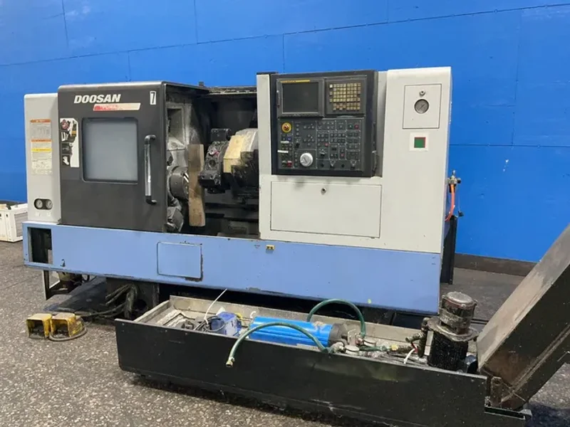 DOOSAN CNC LATHE   -  PUMA 240MC