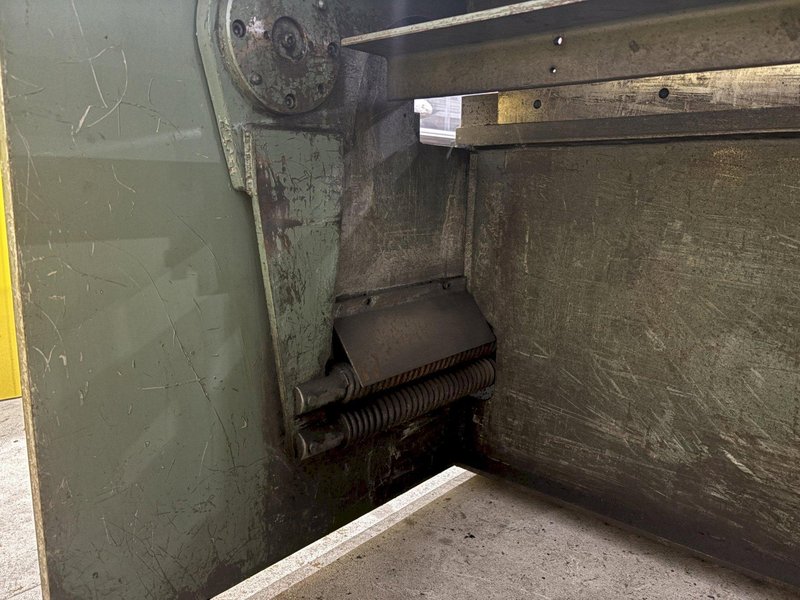 10' X 10 GAUGE PEARSON MODEL #1018ATX HYDRAULIC POWER SHEAR: STOCK #20974