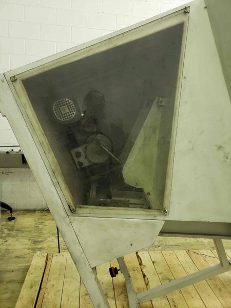 Magplastic SSB02 PET Bottle Blow Moulding Machine, 2008