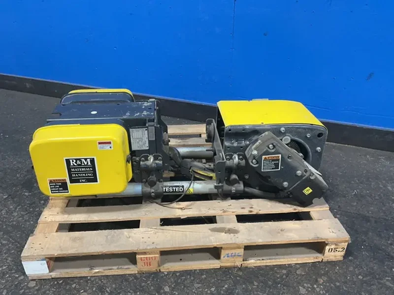 R&amp;M 1 TON ELECTRIC HOIST  -  SX20210010P15FAL0F