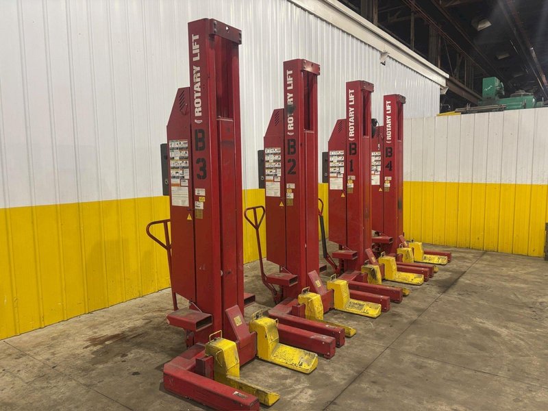 (4) 18,000 LBS ROTARY LIFT MODEL #MCH418U100 WIRELESS BATTERY VEHICLE COLUMN JACK LIFTS: STOCK #23488