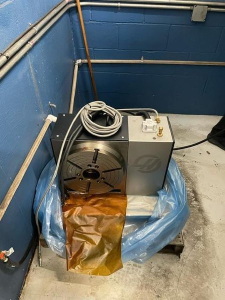 Haas HRT310 Rotary, 2022 – Never Used, 9″ Tailstock, Adapter Plate for Tooling Block