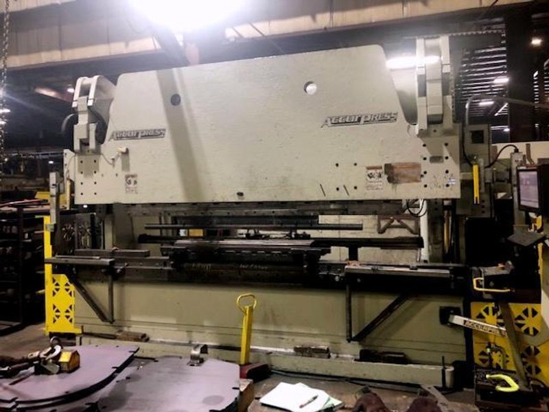Accurpress 750014, 14&#039; X 500 Ton CNC Hydraulic Press Brake