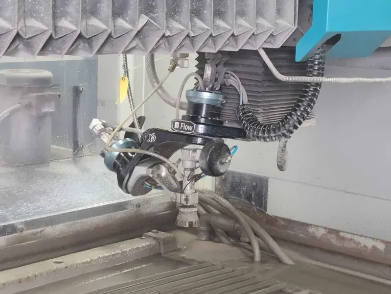 2011 FLOW MACH 4 2513B | Waterjet Cutters