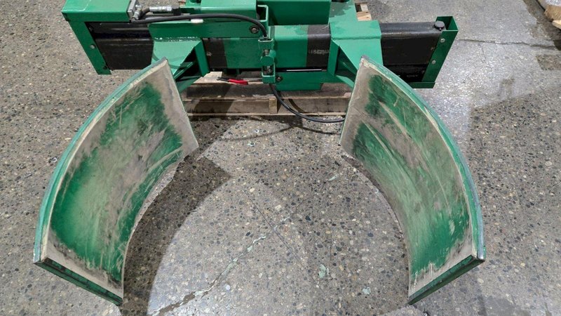 VALLEY CRAFT ULTRA GRIP 2000LB BATTERY POWERED DRUM A311765A CLAMP USED